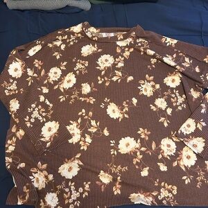 MoCo Boutique Floral Ribbed Top